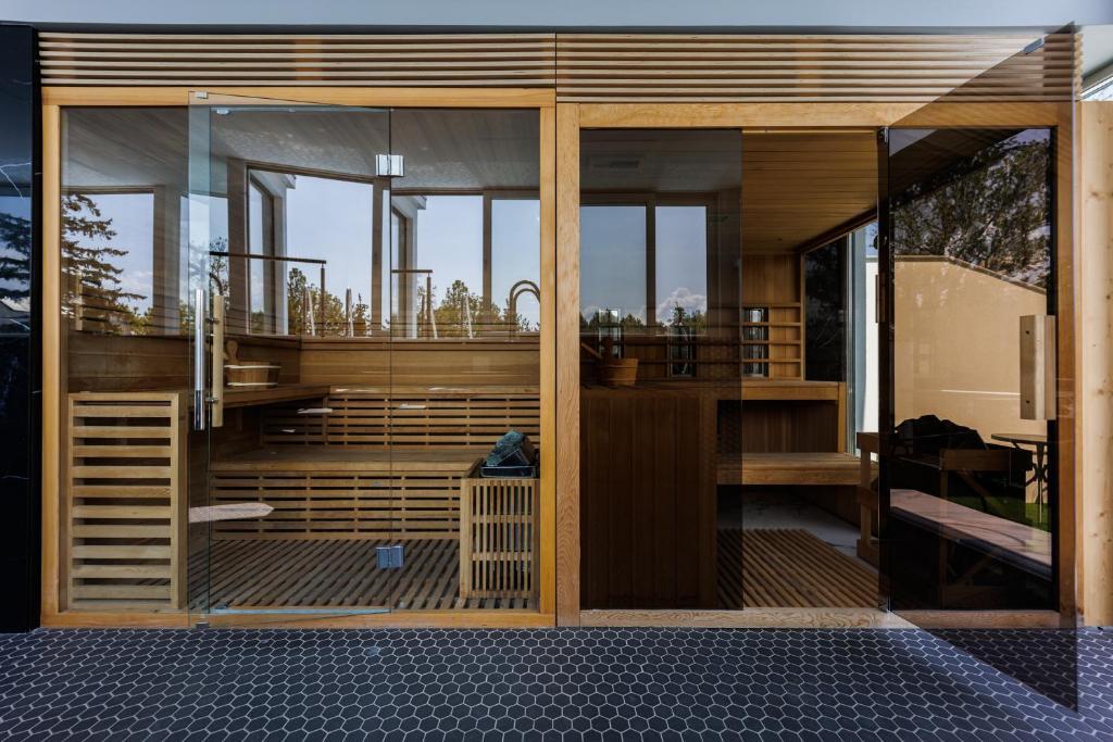 Villa Bauhaus Wellness Apart-Hotel Шіофок Екстер'єр фото